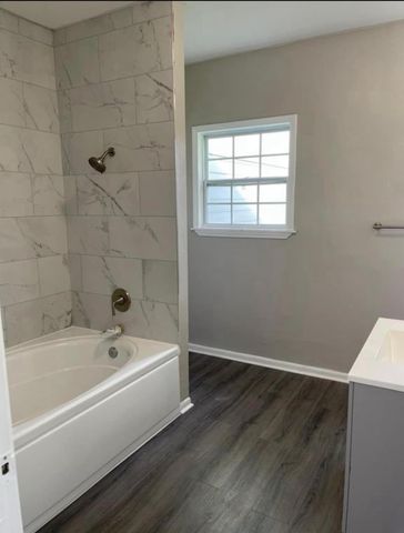 8704 Lanewood Drive, Houston, TX 77016