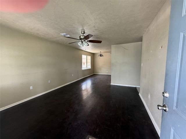 3318 Mooney Road, Houston, TX 77093