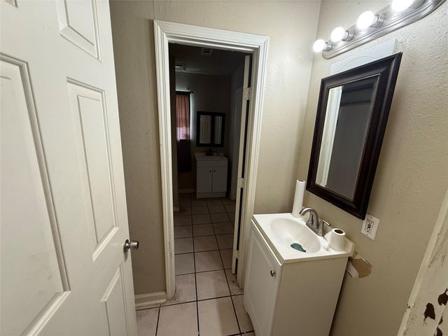 3318 Mooney Road, Houston, TX 77093