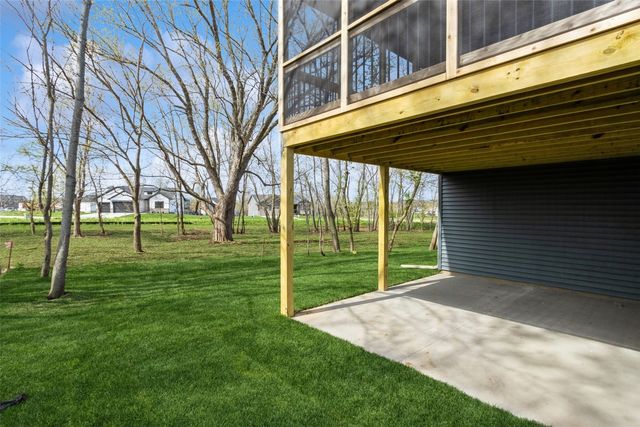 1110 Switchgrass Lane, Ely, IA 52227