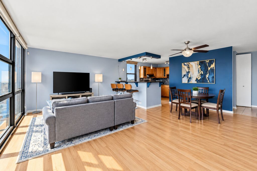 2901 S Michigan Avenue 405A, Chicago, IL 60616 — photo 2