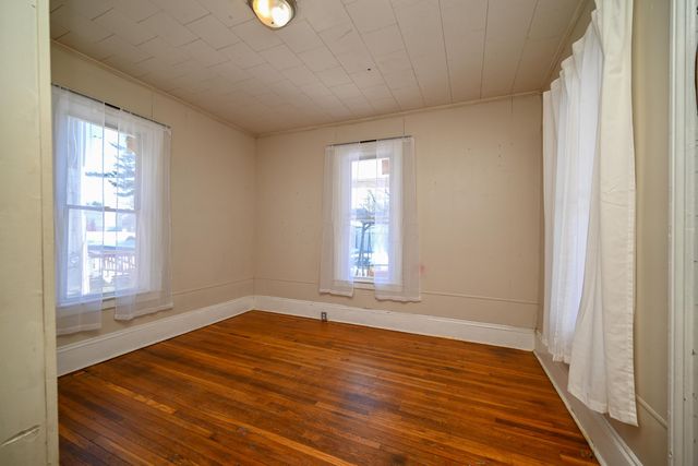 126 W Washington Avenue, Marion, OH 43302