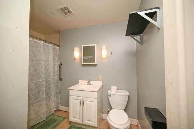 126 W Washington Avenue, Marion, OH 43302