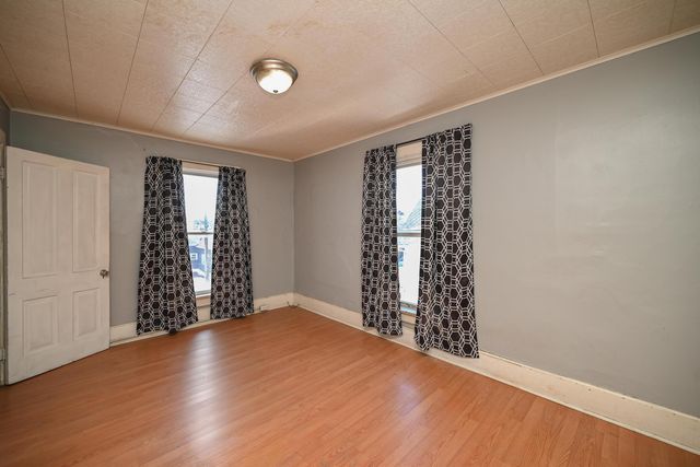 126 W Washington Avenue, Marion, OH 43302