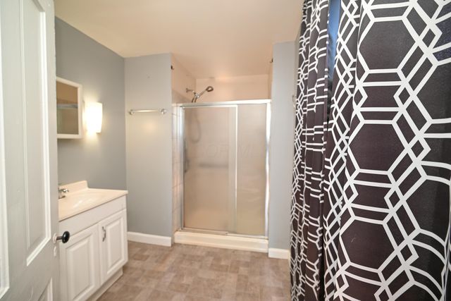 126 W Washington Avenue, Marion, OH 43302