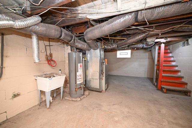 126 W Washington Avenue, Marion, OH 43302