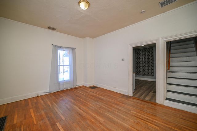 126 W Washington Avenue, Marion, OH 43302