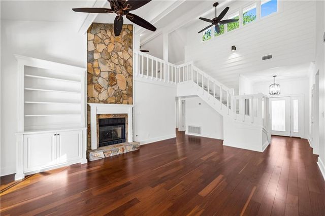 4 Leslie Court, Fairhope, AL 36532