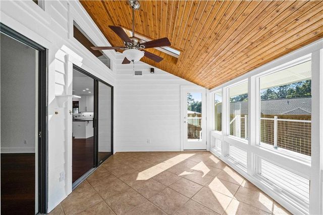 4 Leslie Court, Fairhope, AL 36532