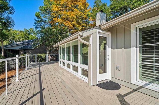 4 Leslie Court, Fairhope, AL 36532