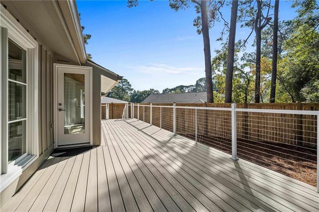 4 Leslie Court, Fairhope, AL 36532