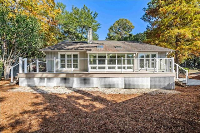 4 Leslie Court, Fairhope, AL 36532