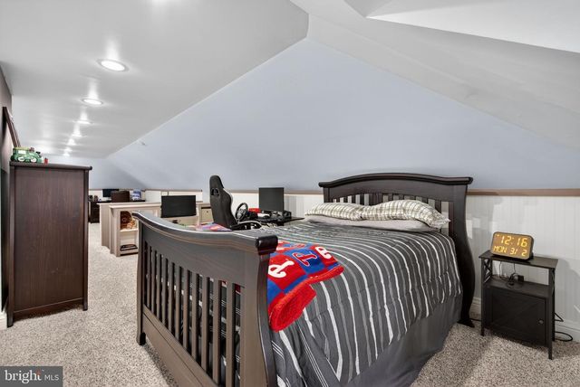 725 HELLAM ST, Wrightsville, PA 17368