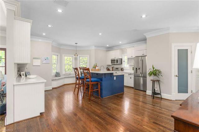 2049 Edgewood Avenue, Burlington, NC 27215