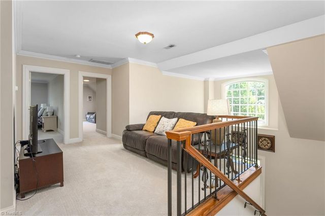 2049 Edgewood Avenue, Burlington, NC 27215