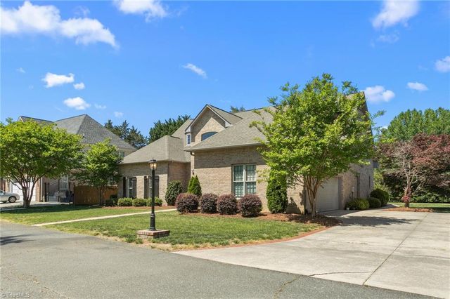 2049 Edgewood Avenue, Burlington, NC 27215