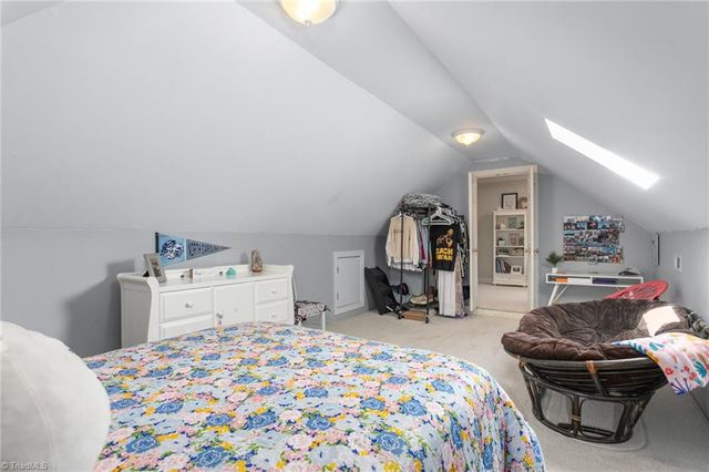 2049 Edgewood Avenue, Burlington, NC 27215