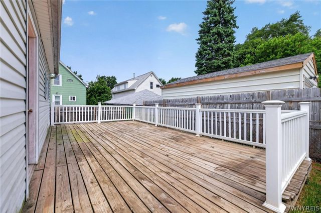 104 Bellwood Avenue, West Seneca, NY 14224
