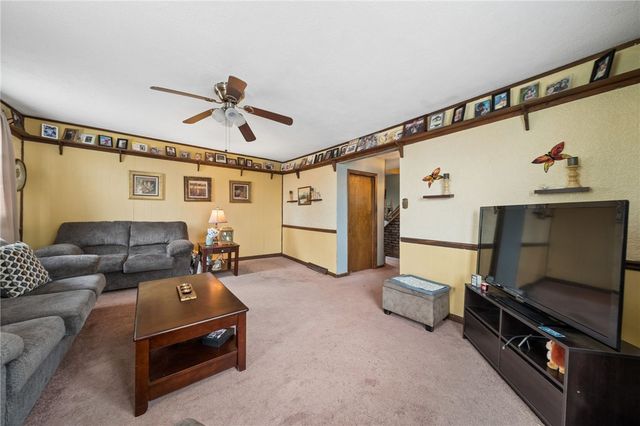 517 Moore Street, Arnold, PA 15068