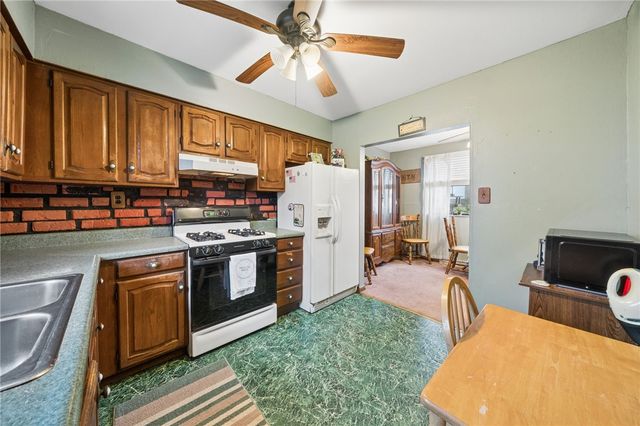 517 Moore Street, Arnold, PA 15068