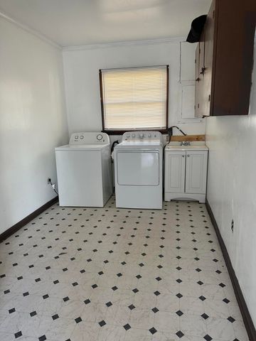 118 ALEXANDER Street, Crawfordville, GA 30631