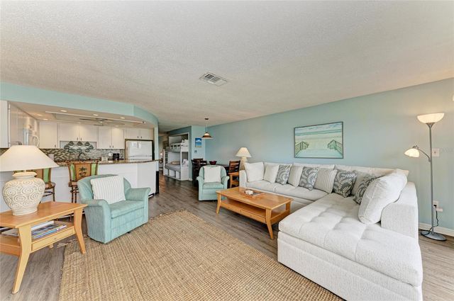 600 MANATEE AVENUE 226, Holmes Beach, FL 34217