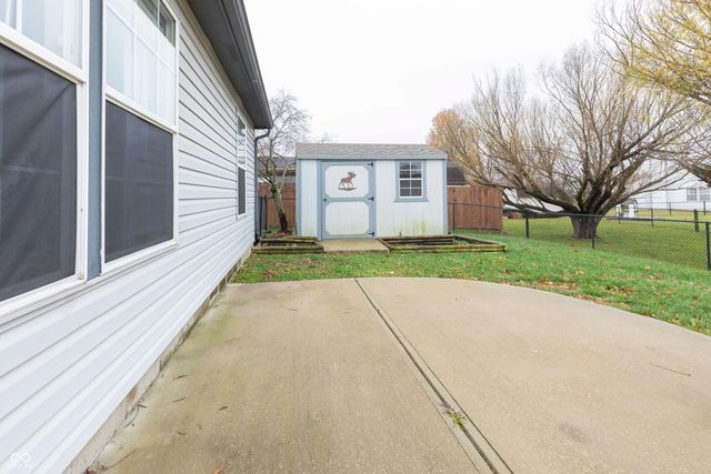 267 Pineview Drive, Mooresville, IN 46158