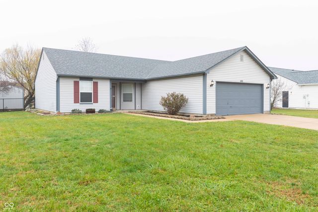 267 Pineview Drive, Mooresville, IN 46158