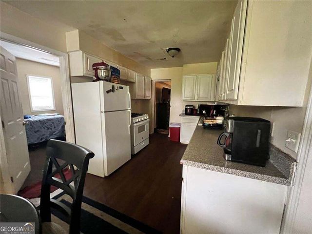 4004 Campbellton Road SW, Atlanta, GA 30331