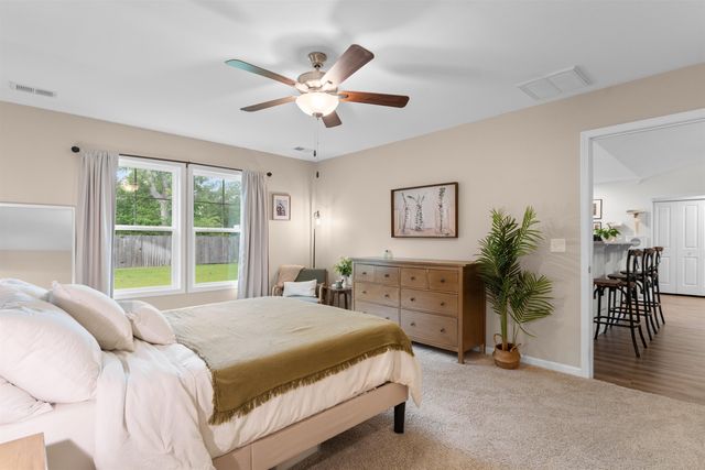 116 Kingston Bluff Dr., Longs, SC 29568