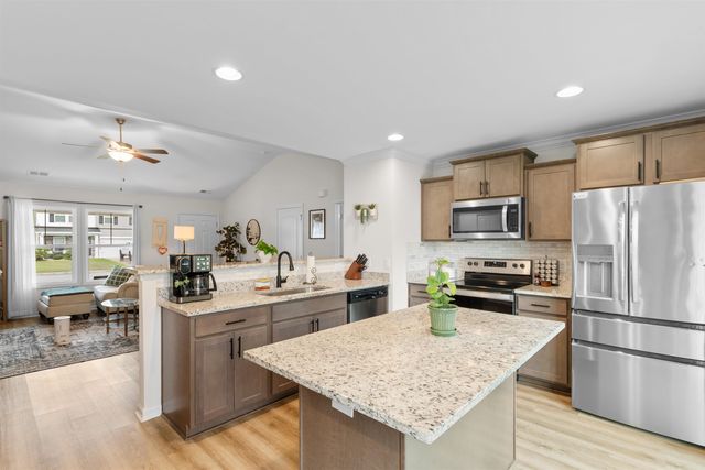 116 Kingston Bluff Dr., Longs, SC 29568