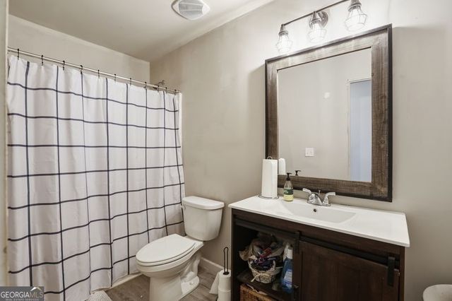 1317 Elmswood Glen Way, Lawrenceville, GA 30045