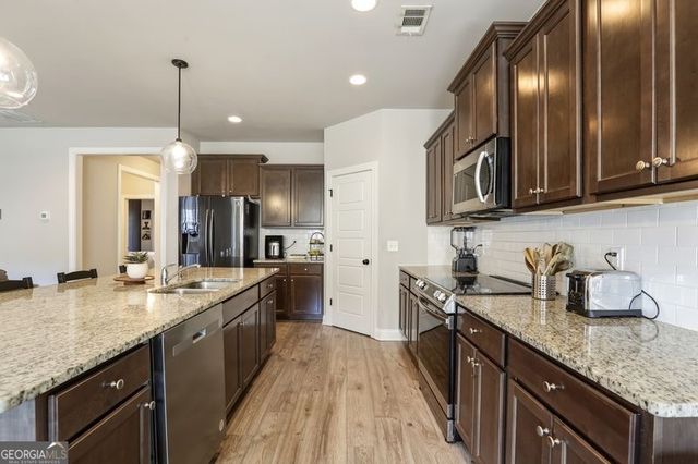 1317 Elmswood Glen Way, Lawrenceville, GA 30045