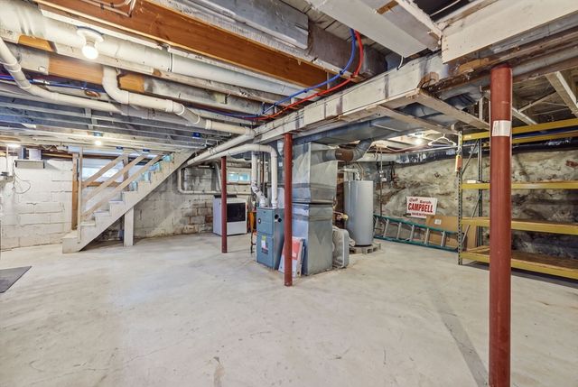 26 Central St, Brookfield, MA 01506