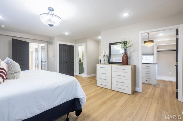 6715 Chamberlain Avenue, St Louis, MO 63130