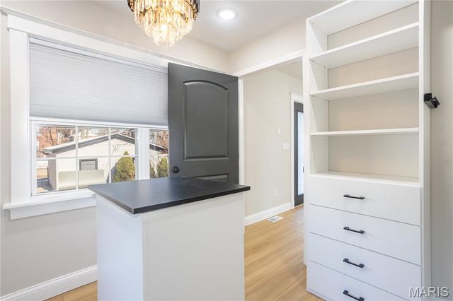 6715 Chamberlain Avenue, St Louis, MO 63130