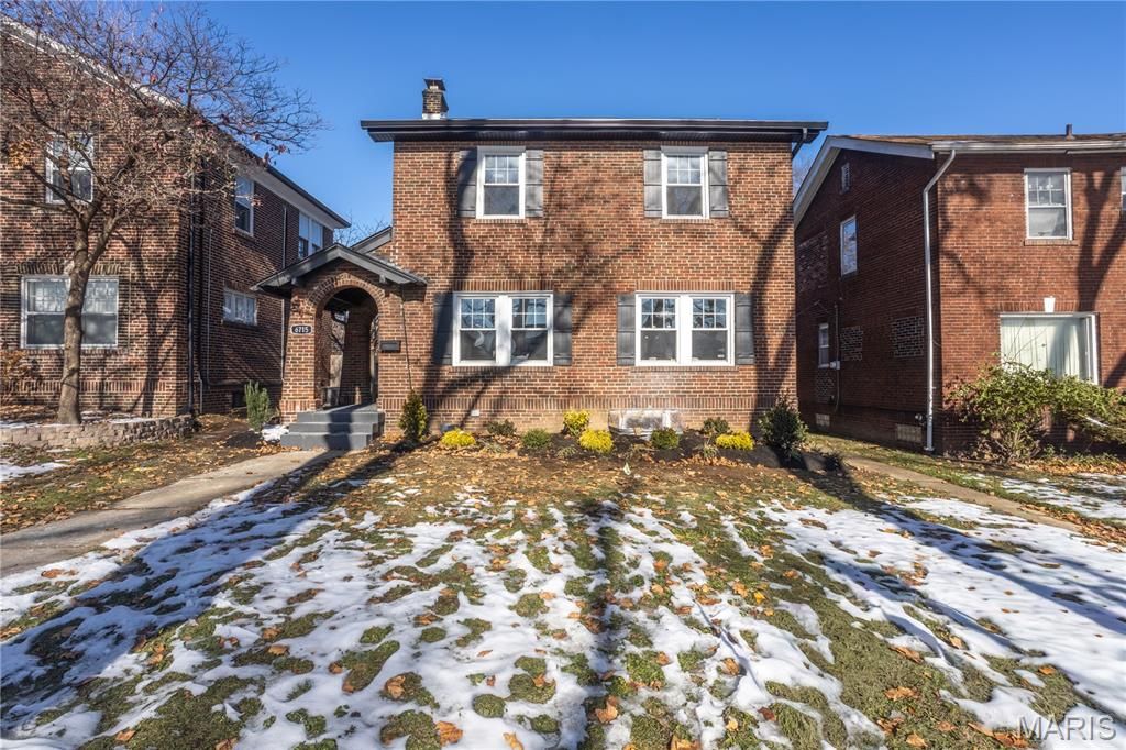 6715 Chamberlain Avenue, St Louis, MO 63130