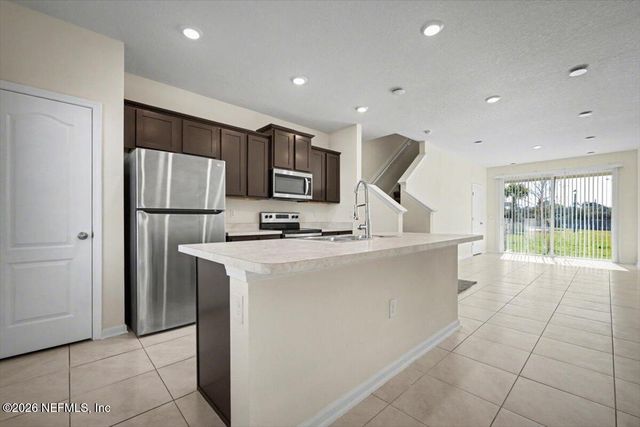 8212 LAROSE Road, Jacksonville, FL 32211