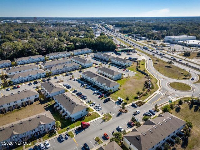 8212 LAROSE Road, Jacksonville, FL 32211