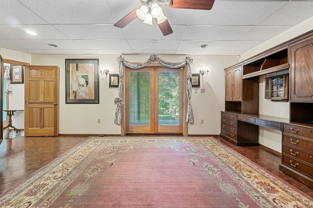 115 Long Point Dr, Rock Island, TN 38581