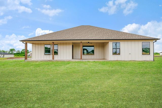 67 Private Road 33039, Brookston, TX 75421