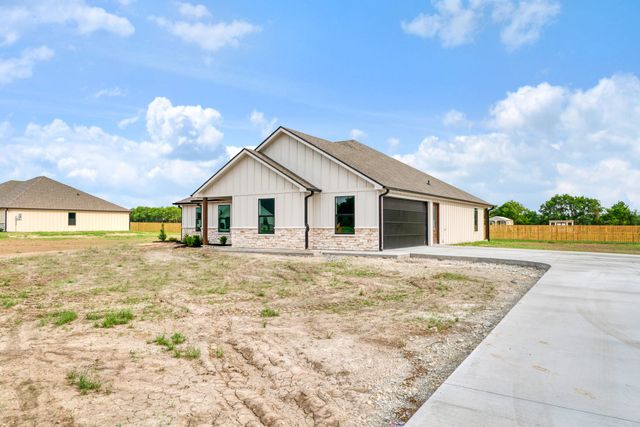 67 Private Road 33039, Brookston, TX 75421