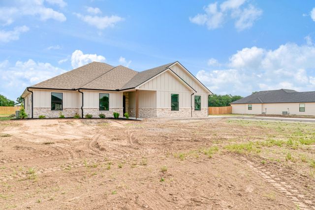 67 Private Road 33039, Brookston, TX 75421