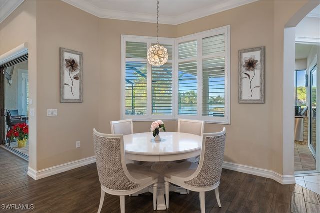 1609 Mockingbird DR, Naples, FL 34120