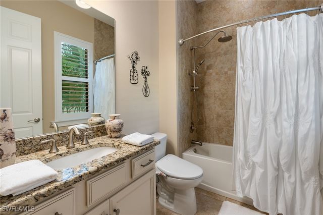 1609 Mockingbird DR, Naples, FL 34120