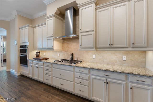 1609 Mockingbird DR, Naples, FL 34120