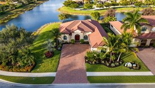 1609 Mockingbird DR, Naples, FL 34120