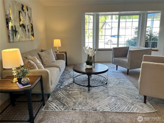 13315 Lost Lake Rd, Snohomish, WA 98296