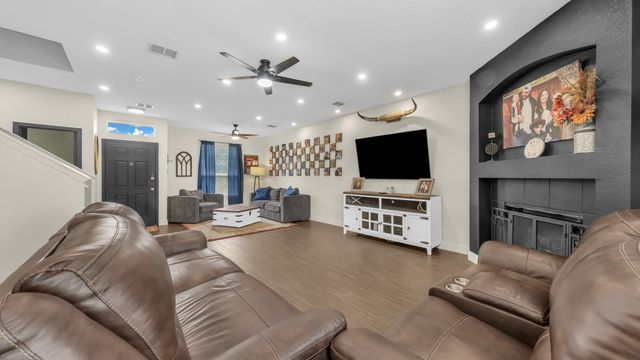 540 Linacre Drive, Fort Worth, TX 76036