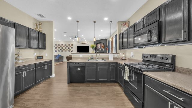 540 Linacre Drive, Fort Worth, TX 76036